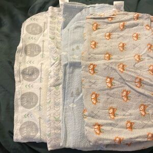 Receiving blankets, lot of 4